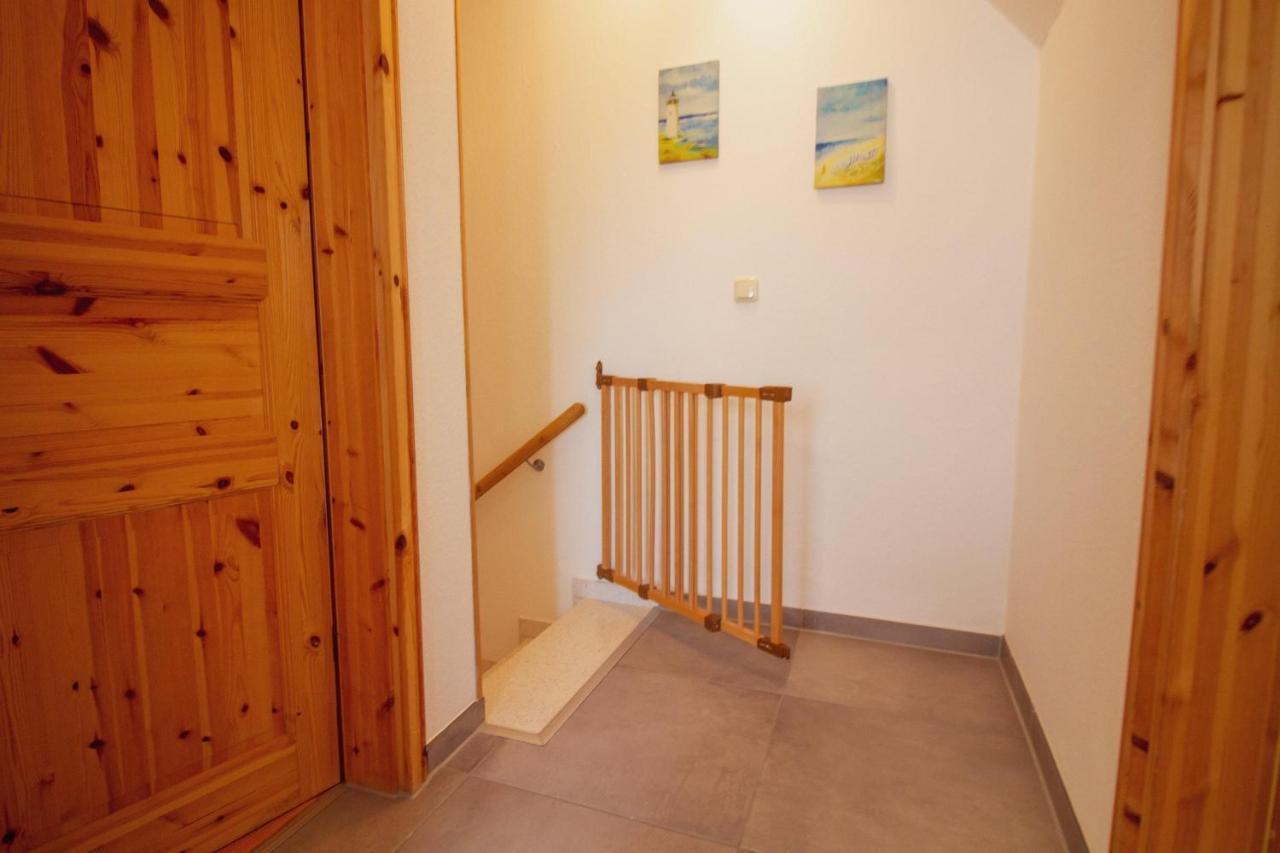 Haus Leuchtturm - Flut Apartment Krummhörn Екстериор снимка